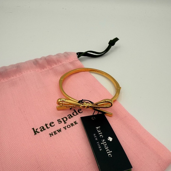 Kate Spade Gold Bow Bangle Bracelet - Picture 1 of 5